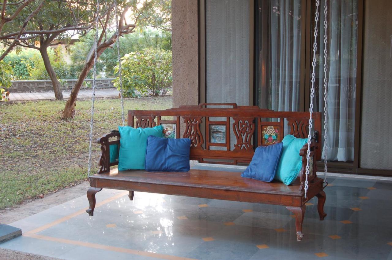 The Meadows Resort And Spa Aurangābād Exterior foto
