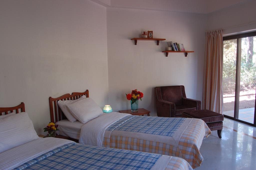 The Meadows Resort And Spa Aurangābād Habitación foto